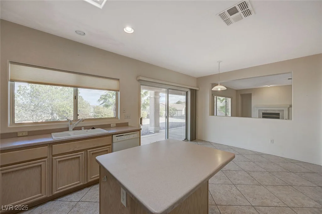 1687 Wellington Springs, Henderson, NV 89052