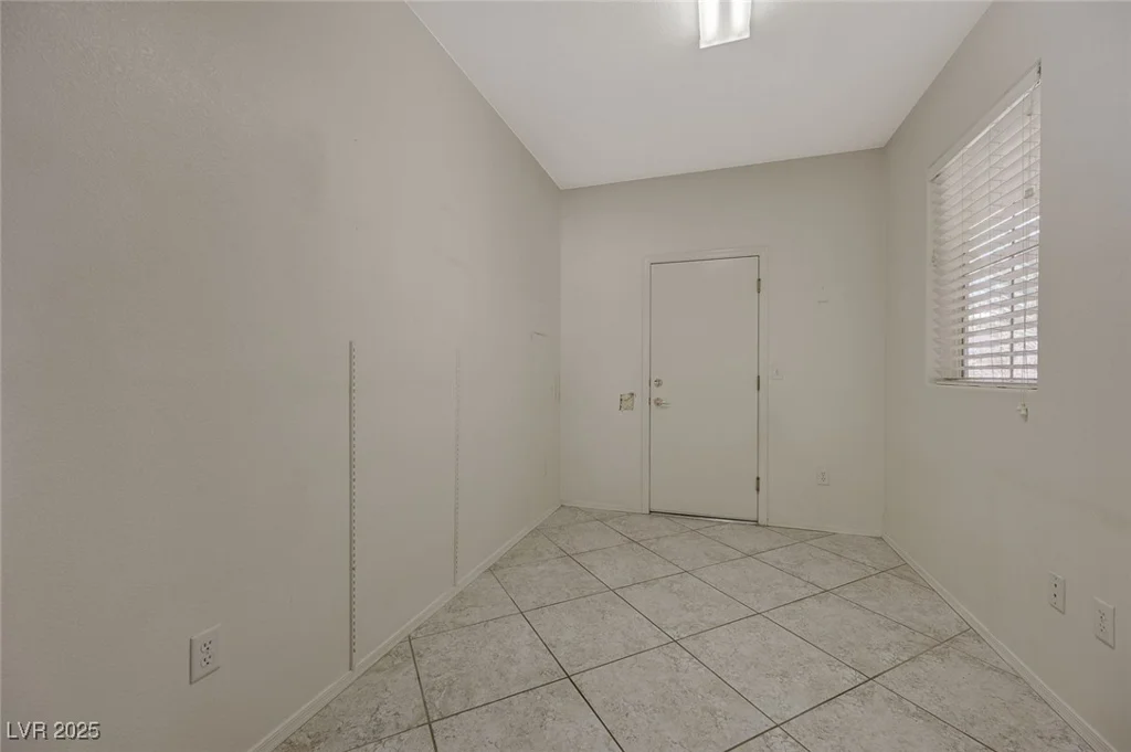 1687 Wellington Springs, Henderson, NV 89052
