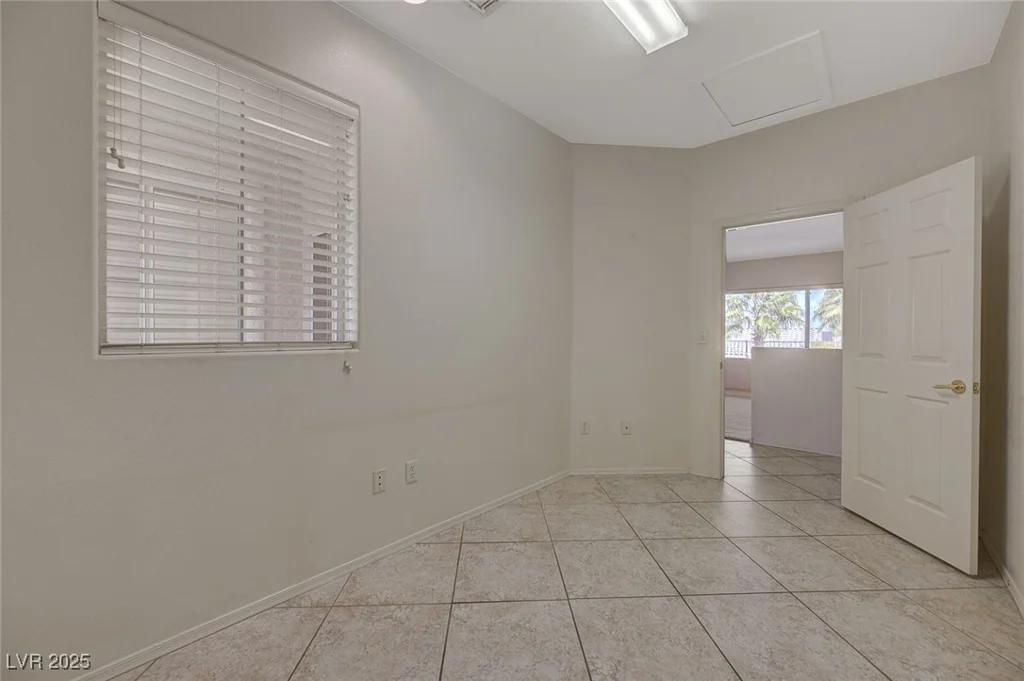 1687 Wellington Springs, Henderson, NV 89052