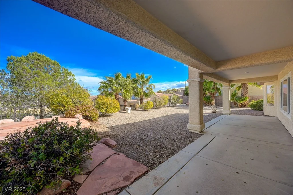 1687 Wellington Springs, Henderson, NV 89052