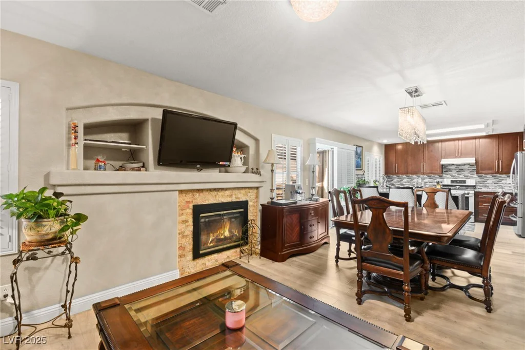3427 Meridale, Las Vegas, NV 89117