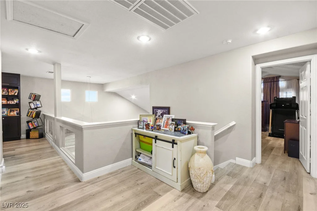 3427 Meridale, Las Vegas, NV 89117