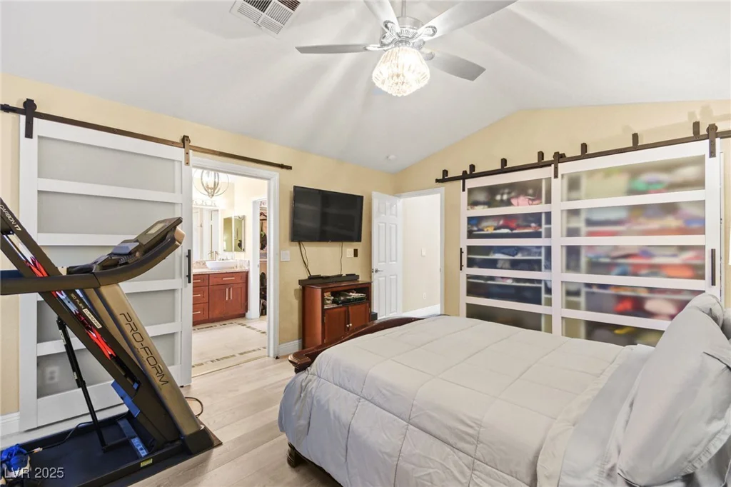 3427 Meridale, Las Vegas, NV 89117