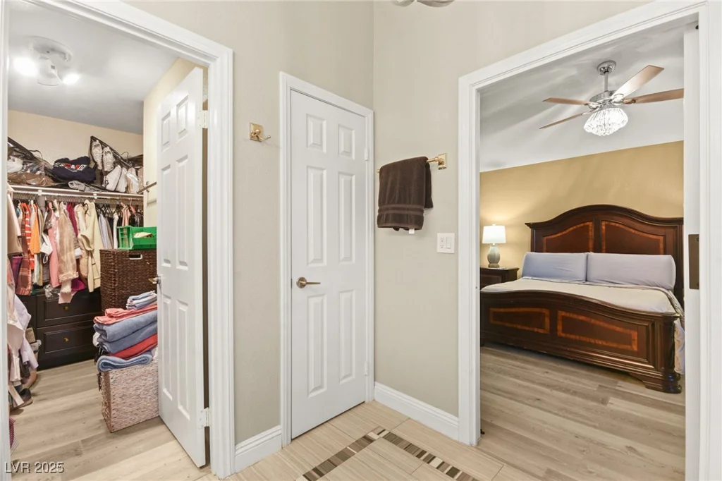 3427 Meridale, Las Vegas, NV 89117