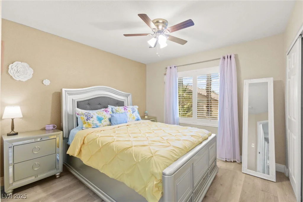 3427 Meridale, Las Vegas, NV 89117