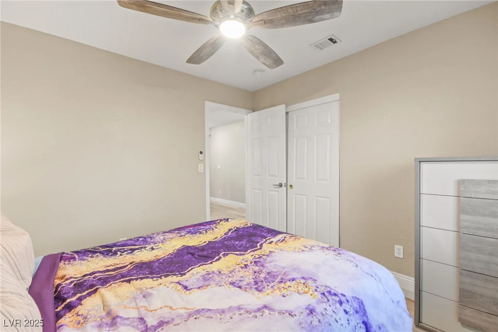 3427 Meridale, Las Vegas, NV 89117