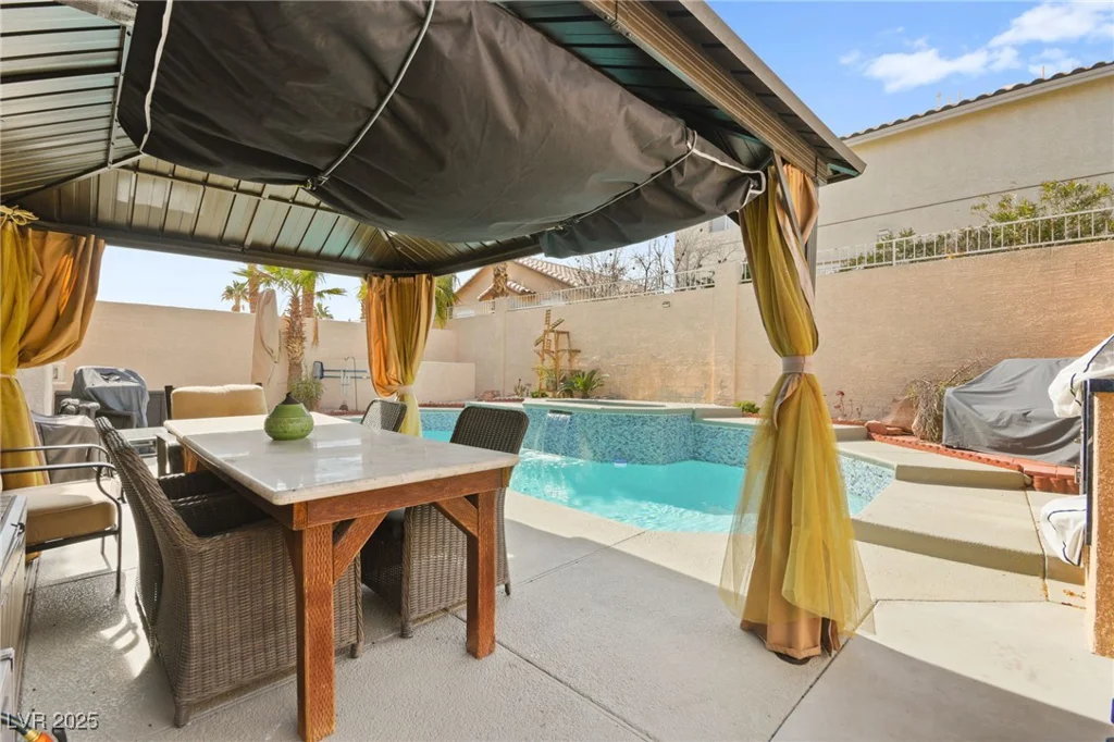 3427 Meridale, Las Vegas, NV 89117