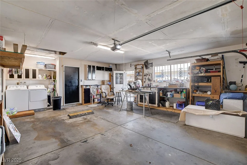 216 Candlelight, Las Vegas, NV 89145