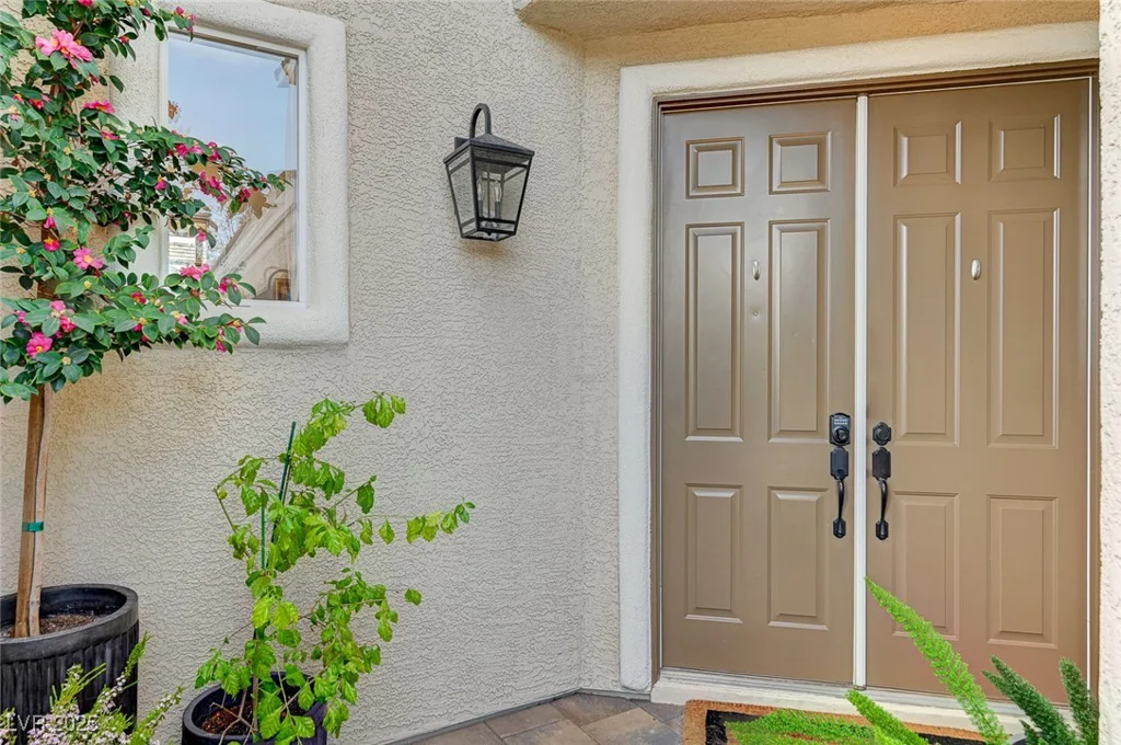 10397 Walking View, Las Vegas, NV 89135