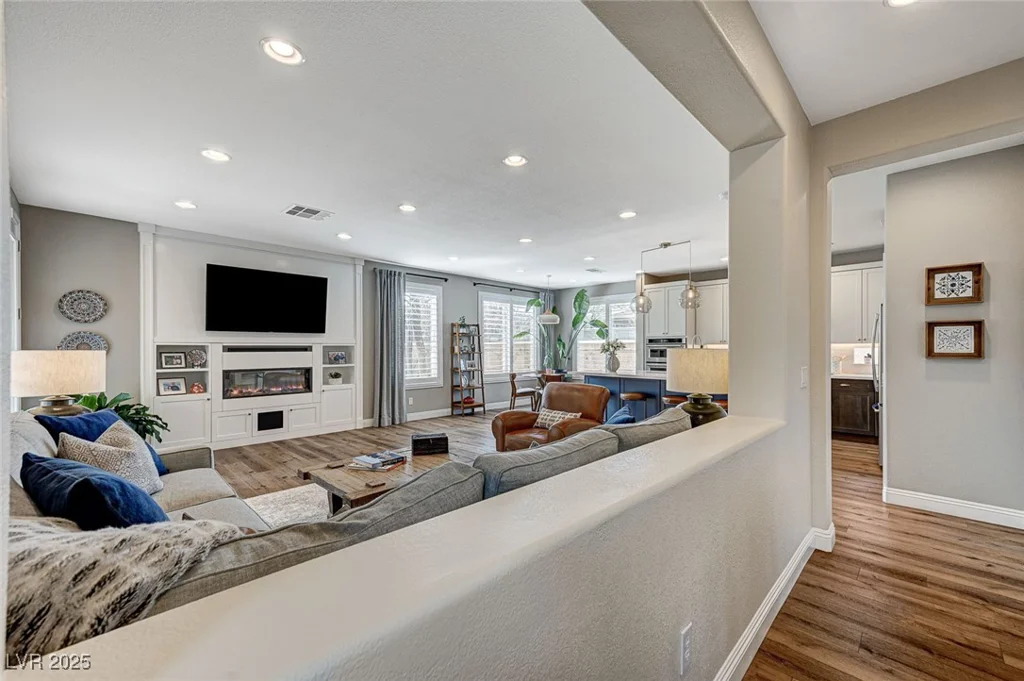 10397 Walking View, Las Vegas, NV 89135