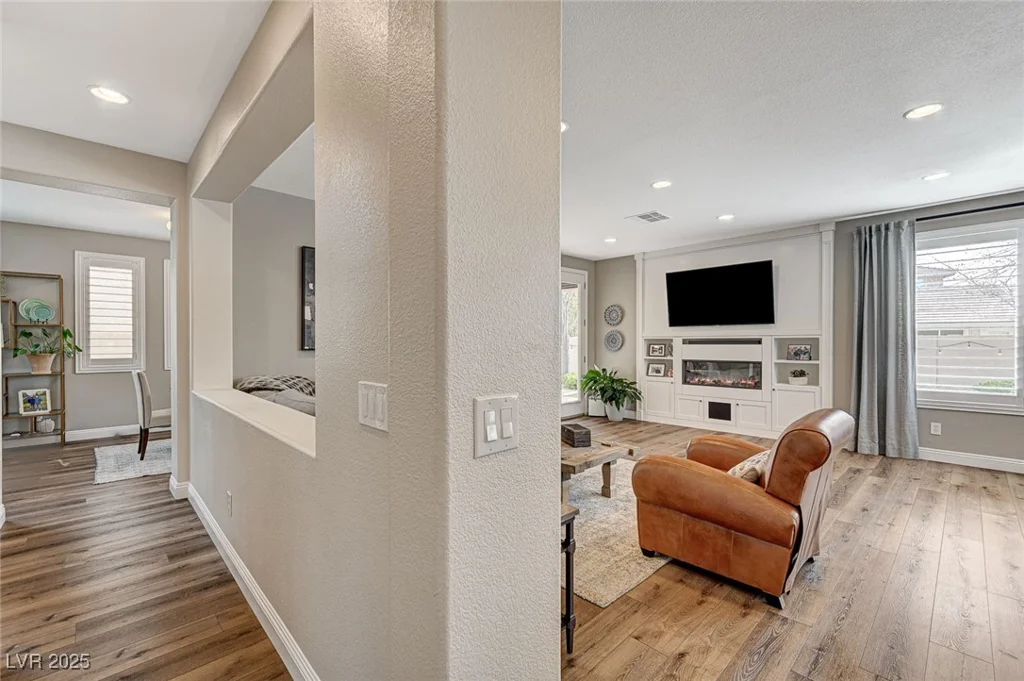 10397 Walking View, Las Vegas, NV 89135