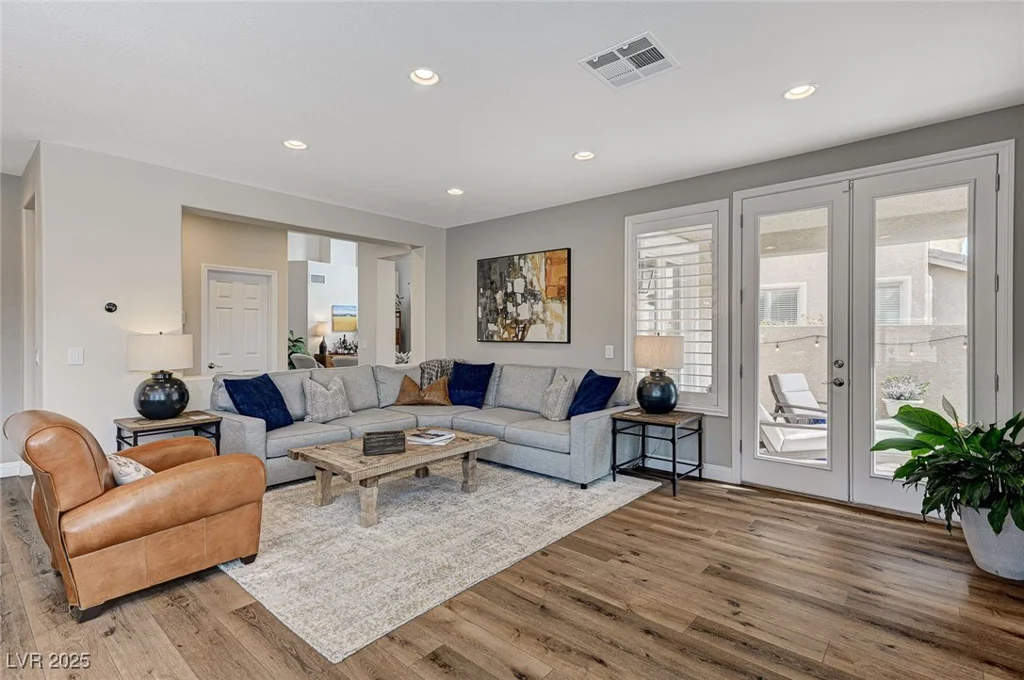 10397 Walking View, Las Vegas, NV 89135