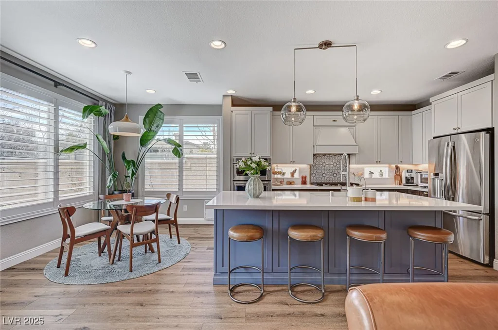 10397 Walking View, Las Vegas, NV 89135