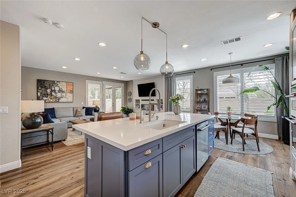 10397 Walking View, Las Vegas, NV 89135