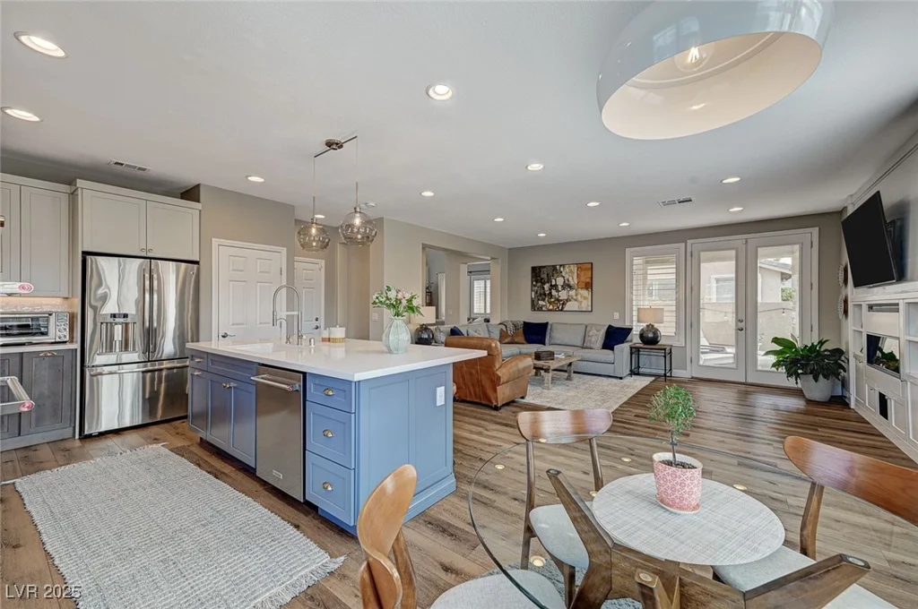 10397 Walking View, Las Vegas, NV 89135