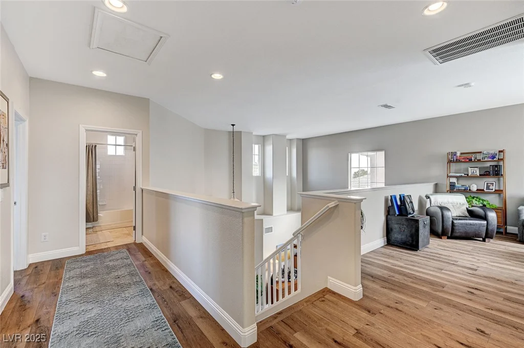 10397 Walking View, Las Vegas, NV 89135