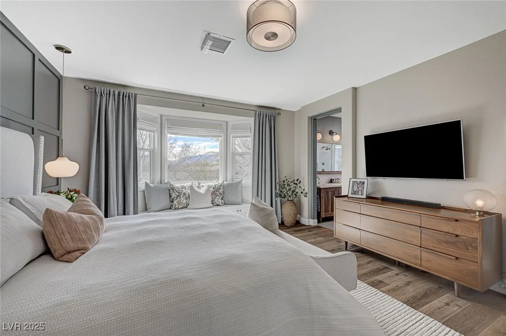 10397 Walking View, Las Vegas, NV 89135