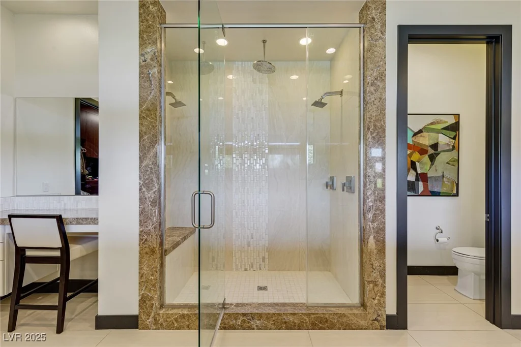 18 SUGARBERRY, Las Vegas, NV 89135