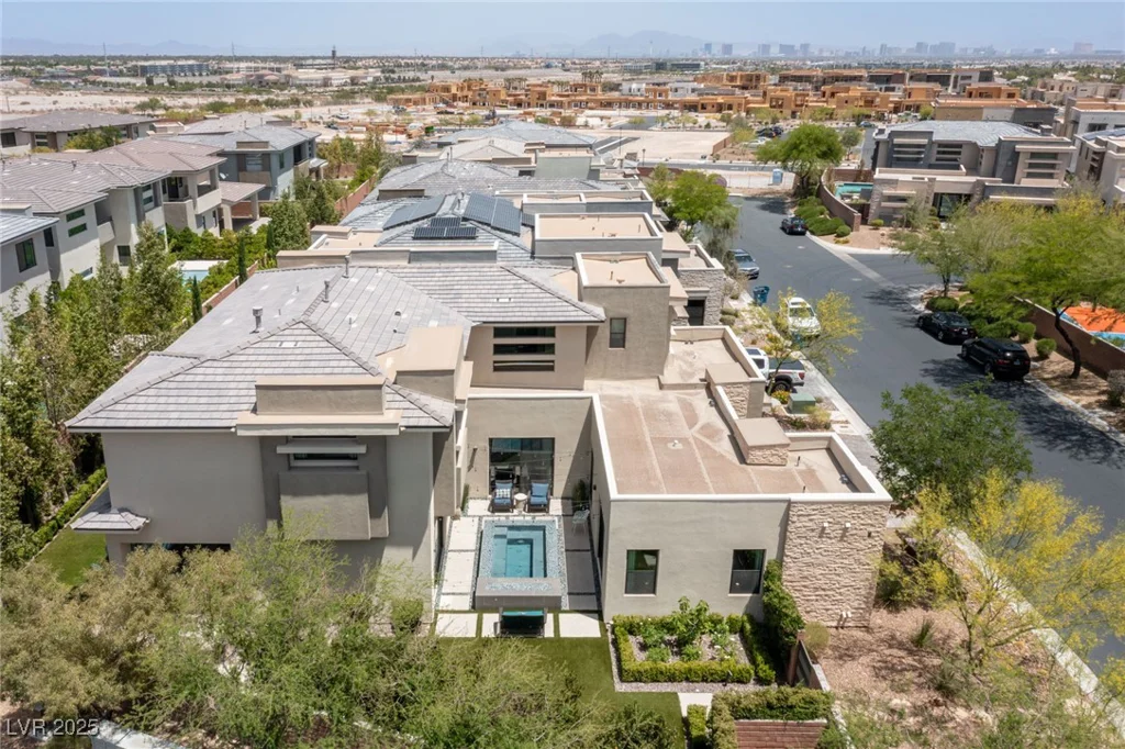 18 SUGARBERRY, Las Vegas, NV 89135