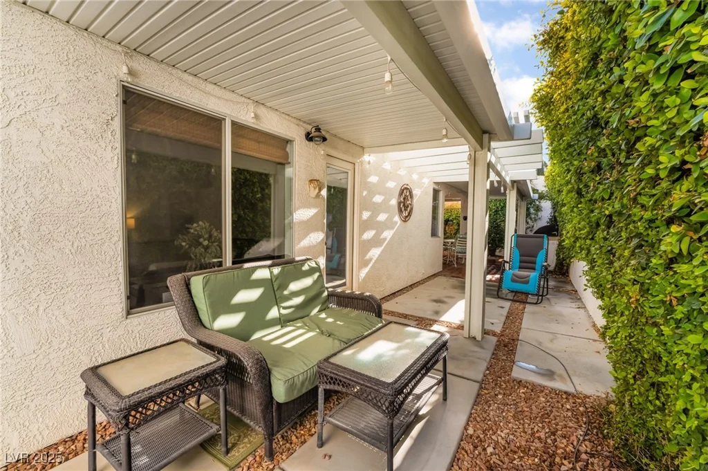 1835 Swallow Hill, Henderson, NV 89012