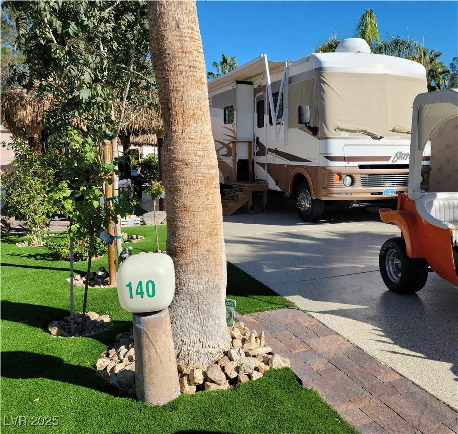 8175 Arville, Las Vegas, NV 89139