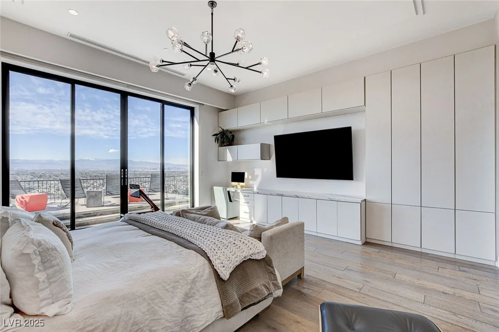 431 Tranquil Peak, Henderson, NV 89012