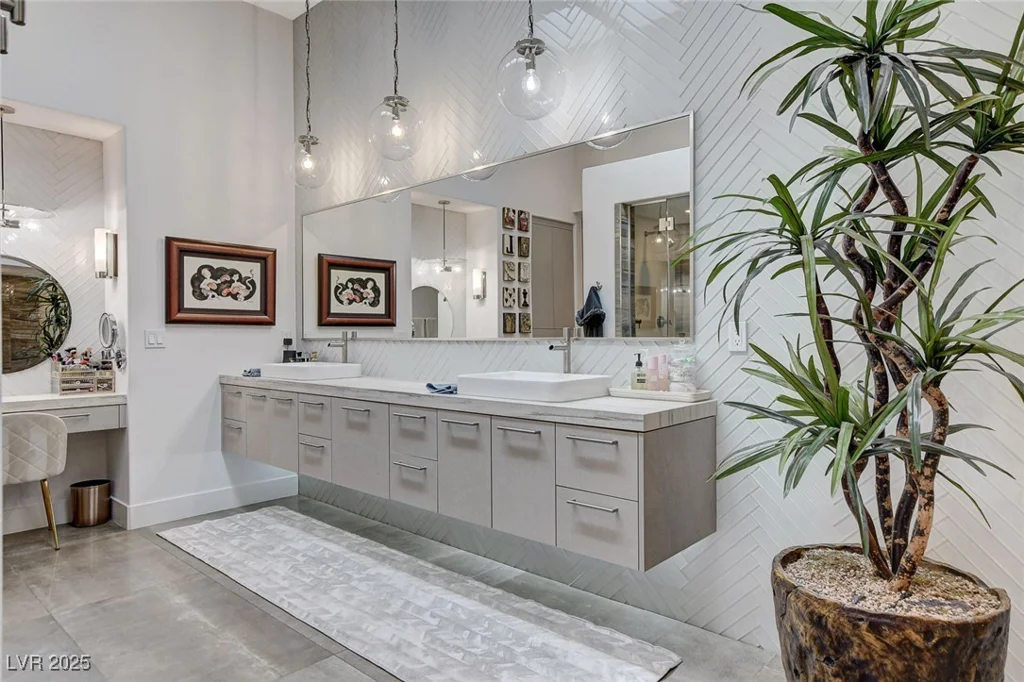 431 Tranquil Peak, Henderson, NV 89012
