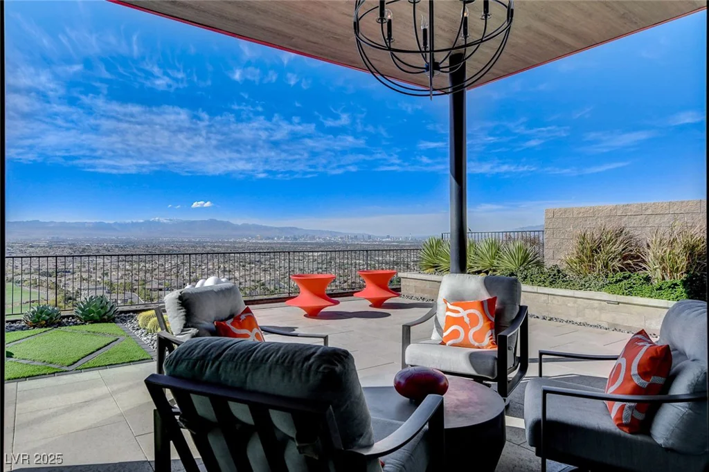 431 Tranquil Peak, Henderson, NV 89012
