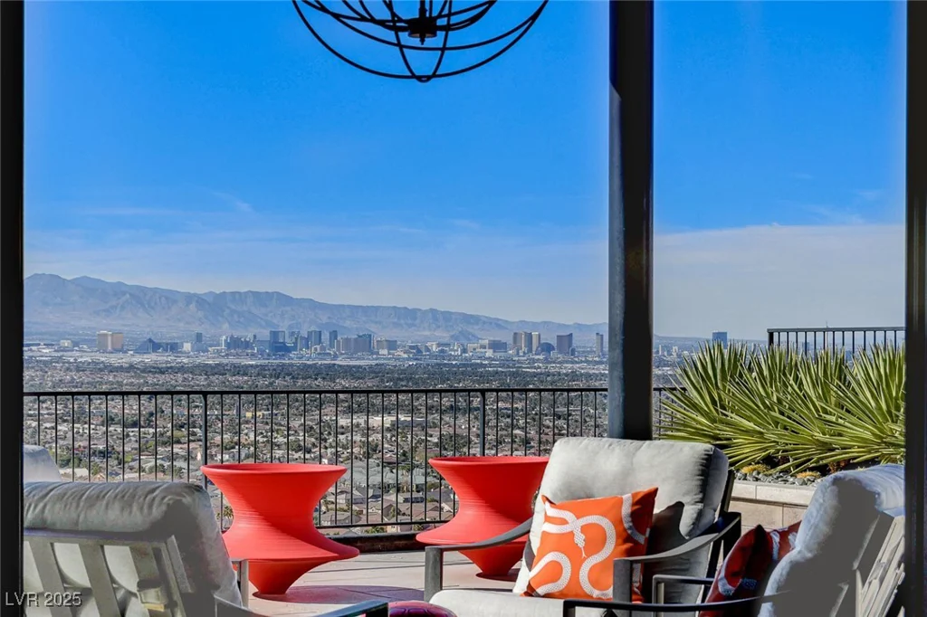 431 Tranquil Peak, Henderson, NV 89012
