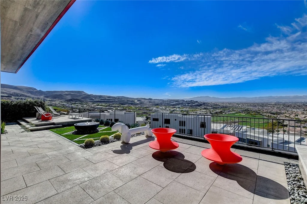 431 Tranquil Peak, Henderson, NV 89012