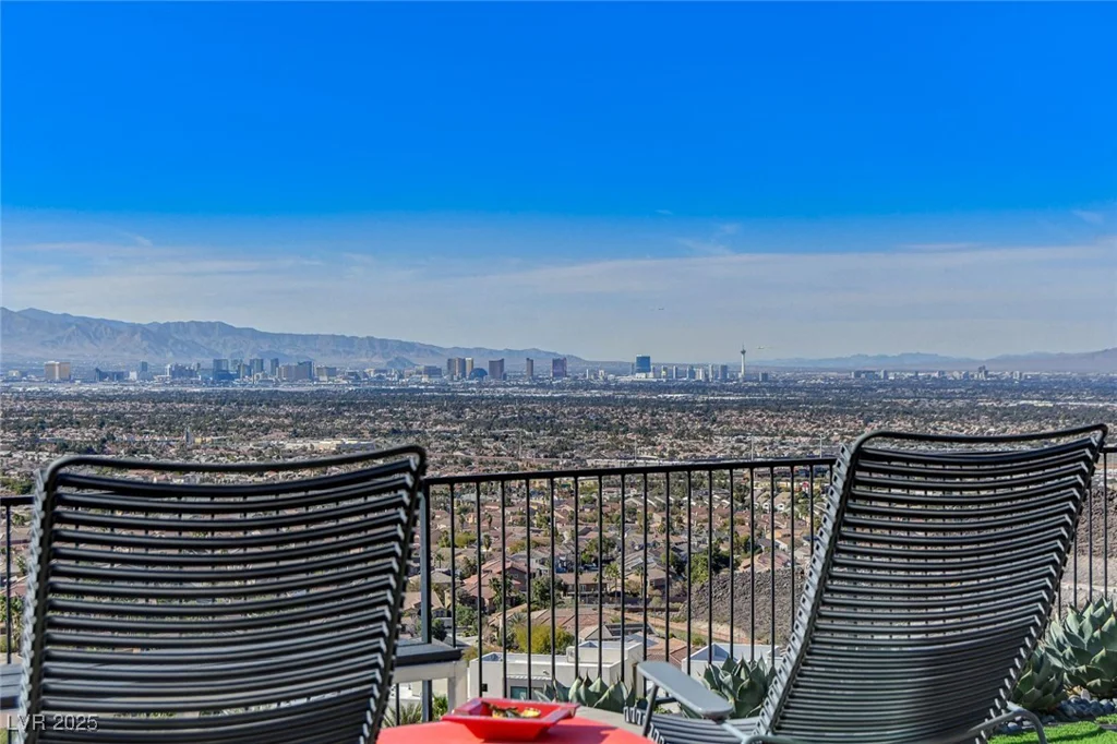 431 Tranquil Peak, Henderson, NV 89012