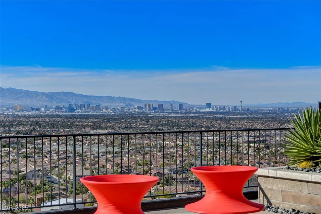 431 Tranquil Peak, Henderson, NV 89012