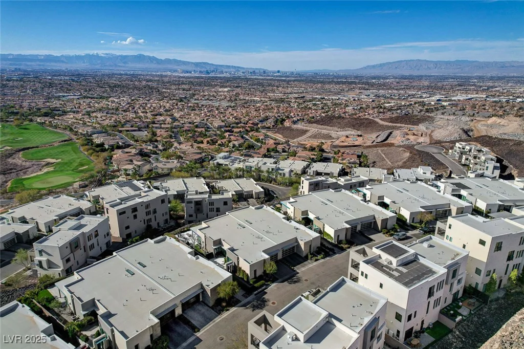 431 Tranquil Peak, Henderson, NV 89012