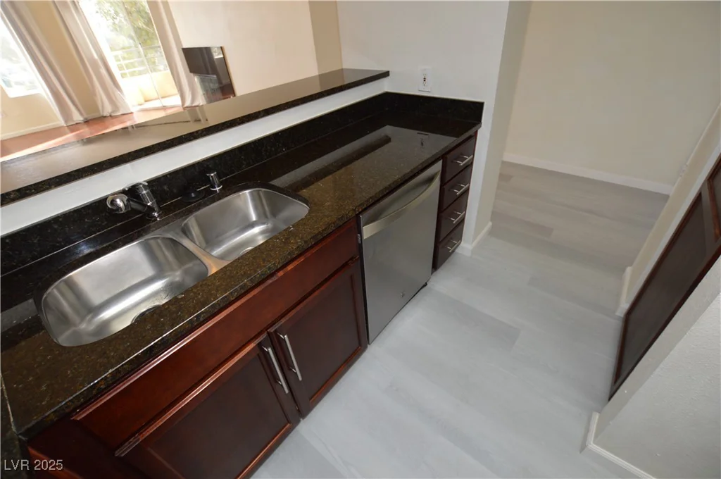 270 Flamingo, Las Vegas, NV 89169