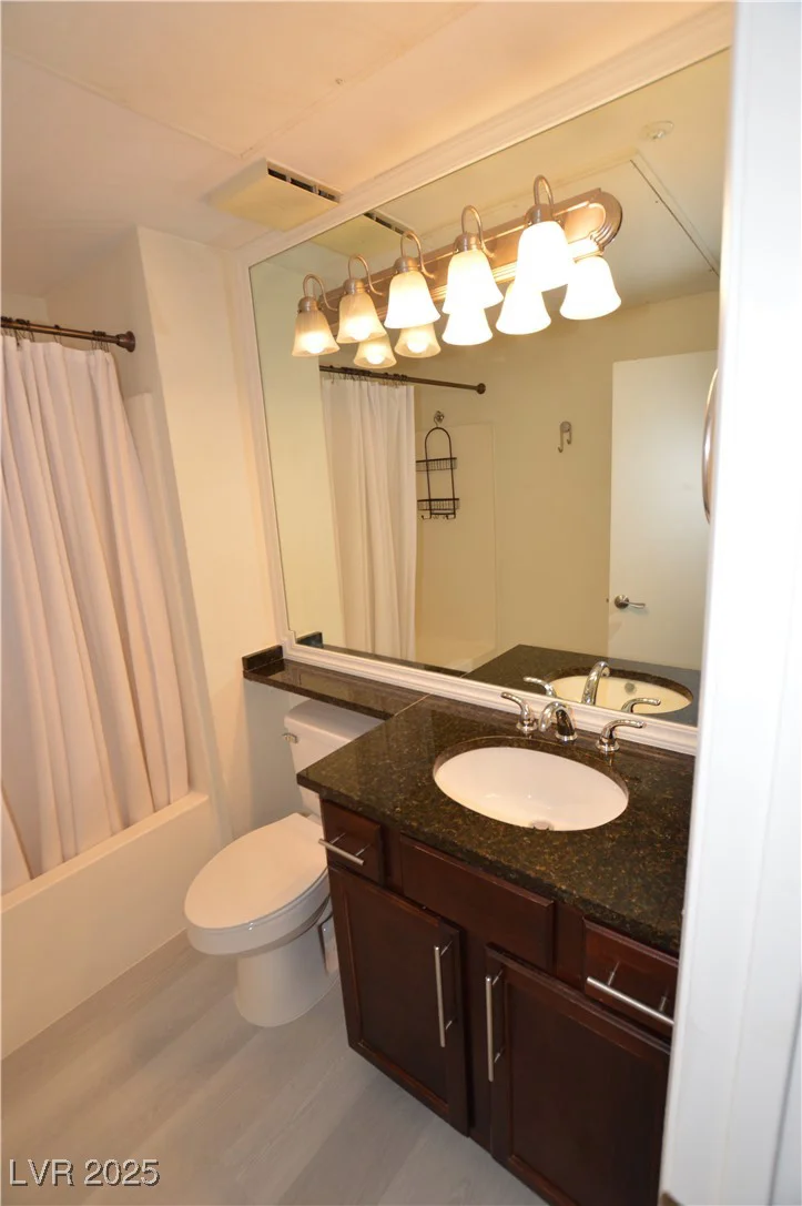 270 Flamingo, Las Vegas, NV 89169