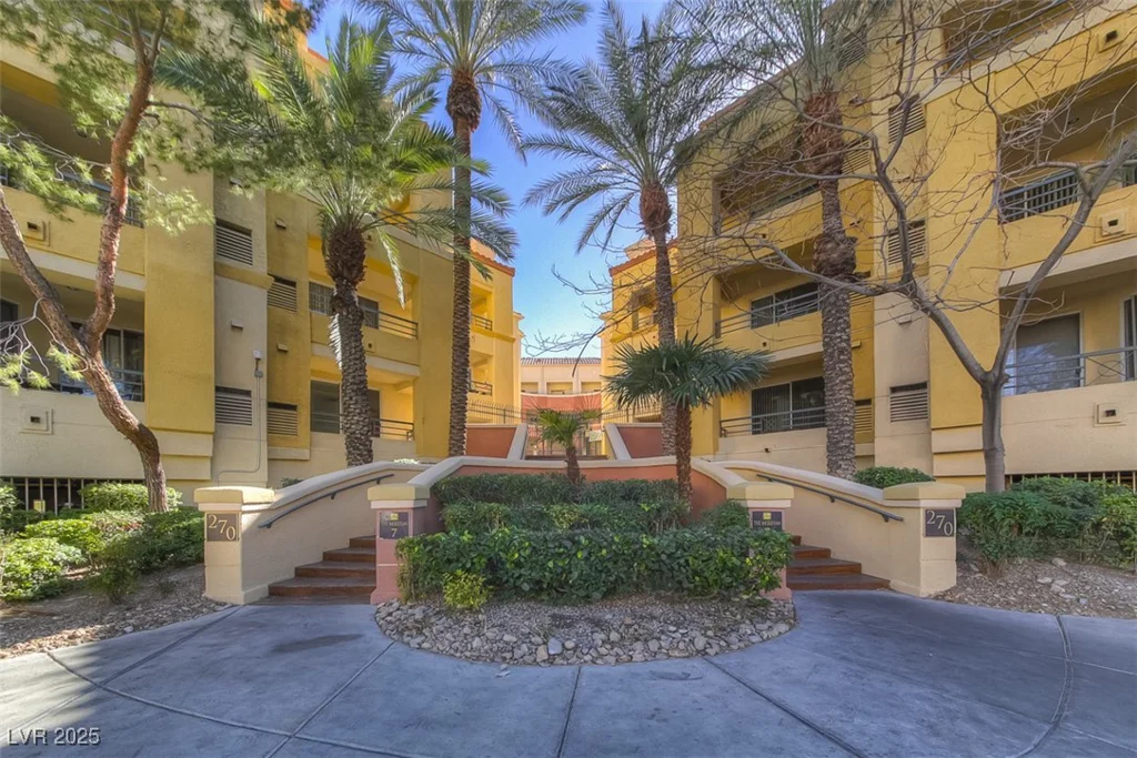 270 Flamingo, Las Vegas, NV 89169