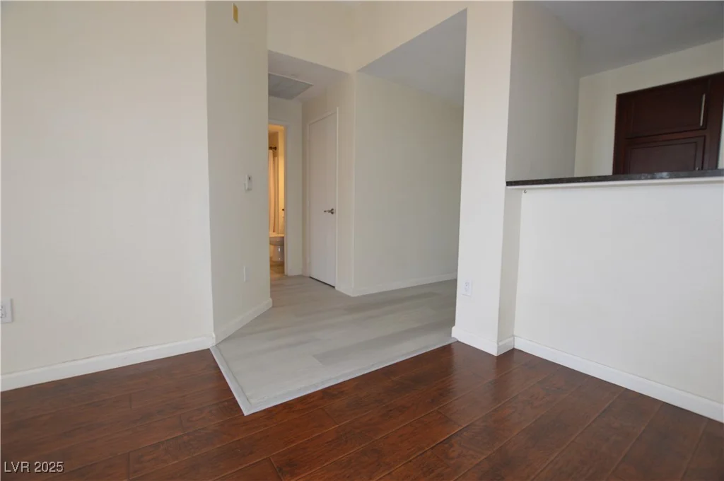 270 Flamingo, Las Vegas, NV 89169
