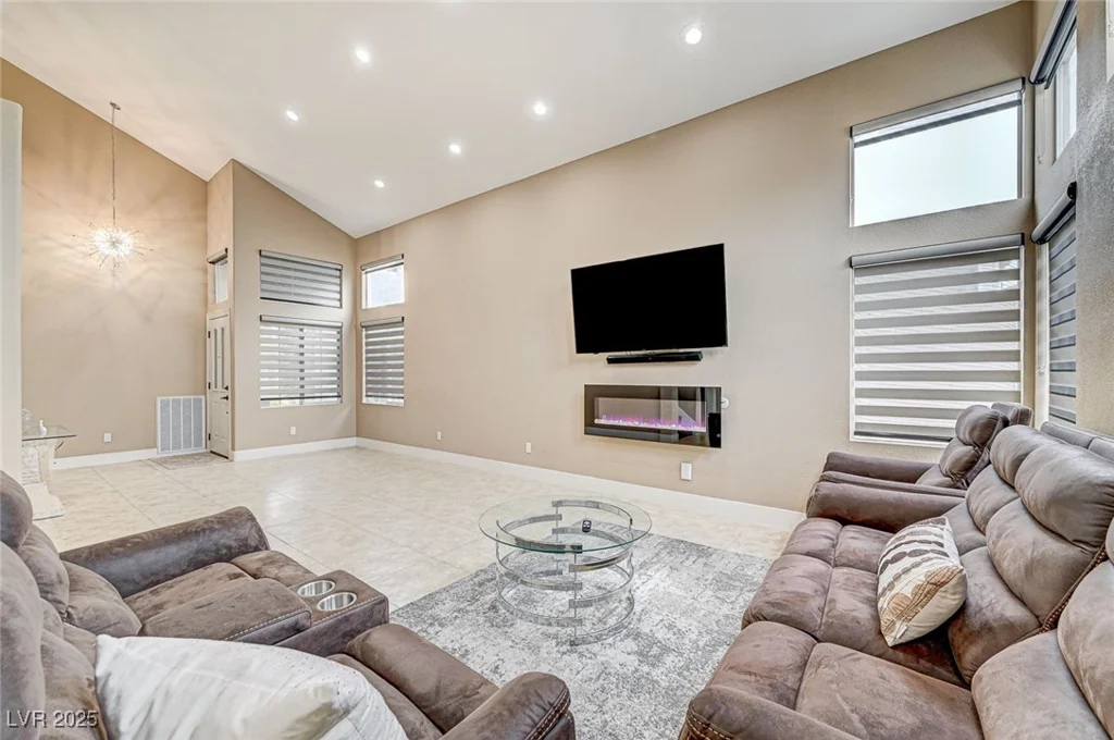 3650 Spring Willow, Las Vegas, NV 89147