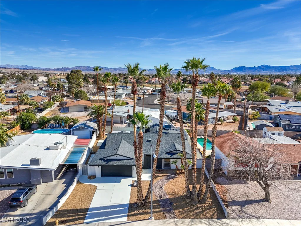 5209 Champions, Las Vegas, NV 89142