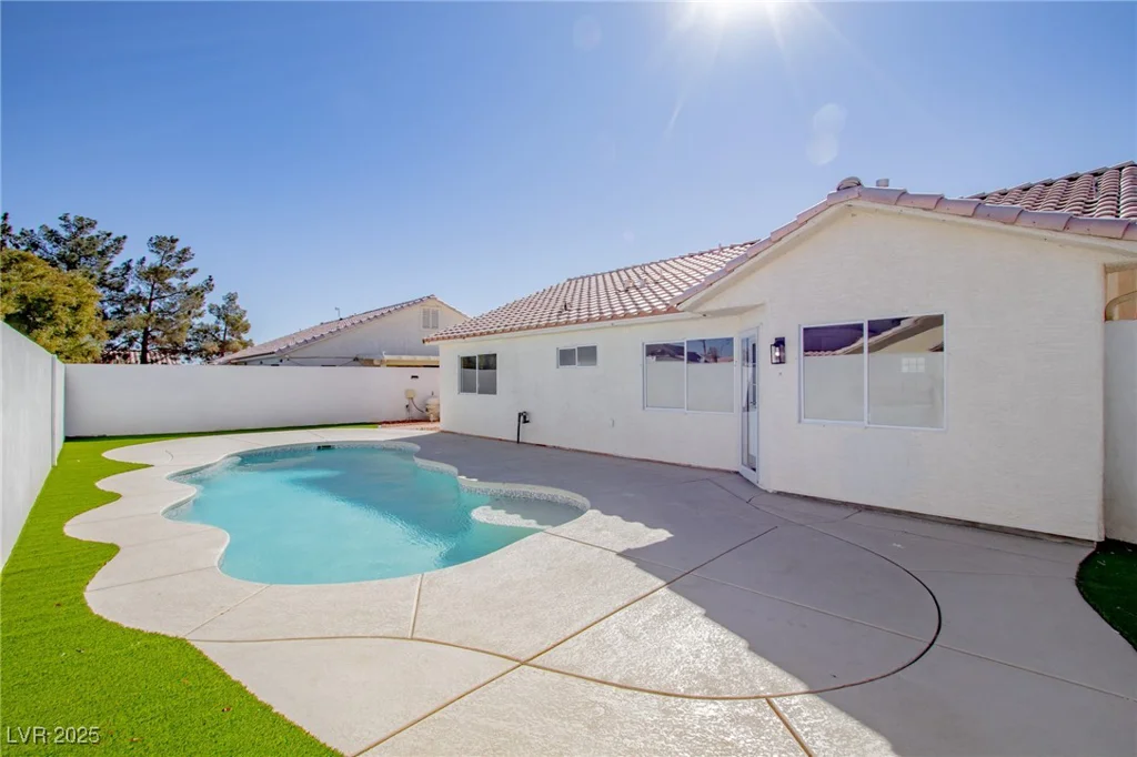 3916 Tifton, North Las Vegas, NV 89031