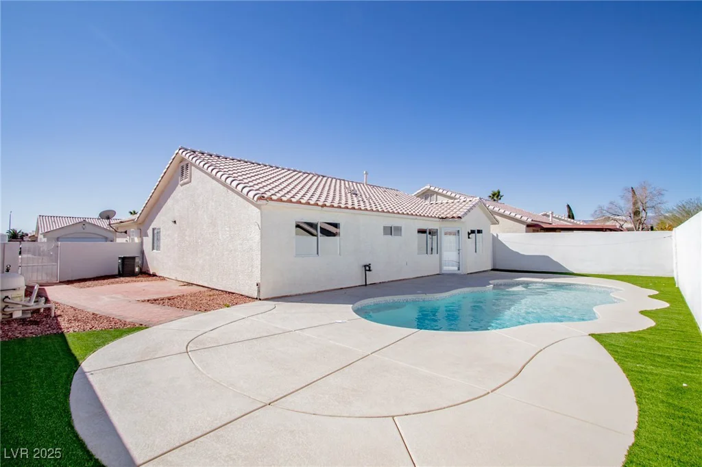3916 Tifton, North Las Vegas, NV 89031