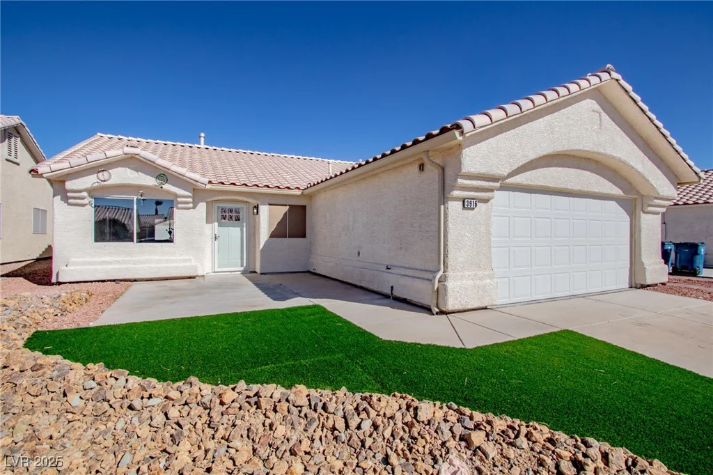 3916 Tifton, North Las Vegas, NV 89031