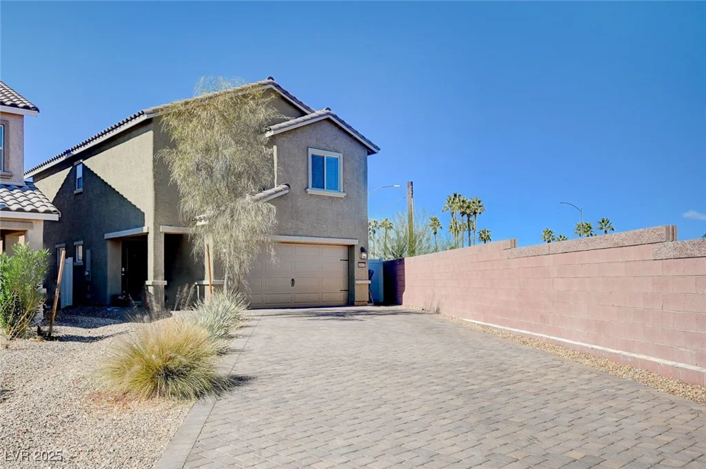 4907 Amberlyn, Las Vegas, NV 89122