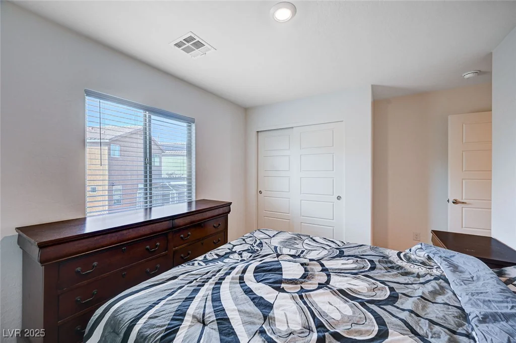 4907 Amberlyn, Las Vegas, NV 89122