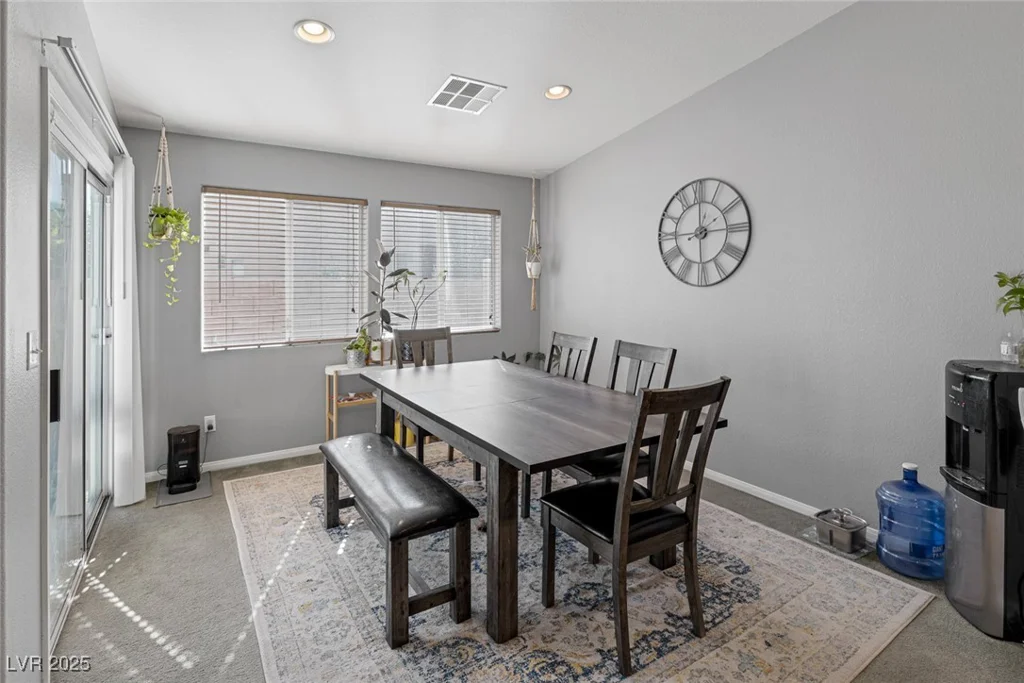 6303 Salmon Mountain, Las Vegas, NV 89122