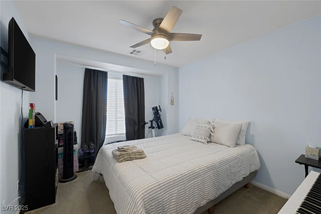 6303 Salmon Mountain, Las Vegas, NV 89122
