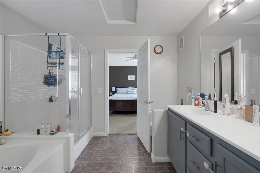 6303 Salmon Mountain, Las Vegas, NV 89122
