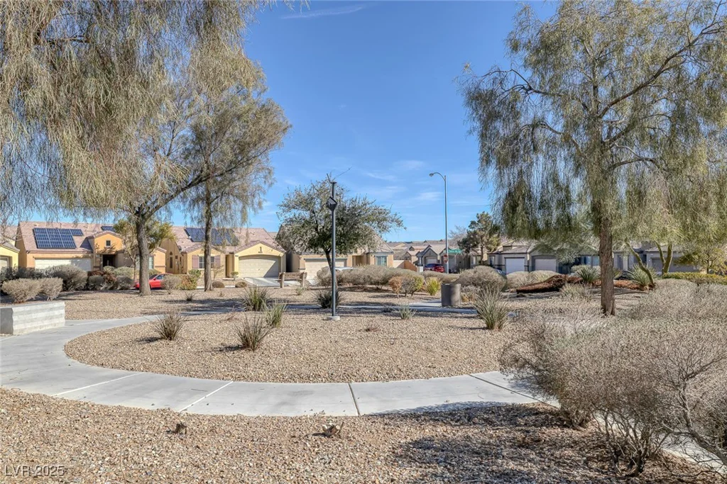 6303 Salmon Mountain, Las Vegas, NV 89122