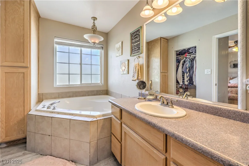 3192 Taylor, Logandale, NV 89021