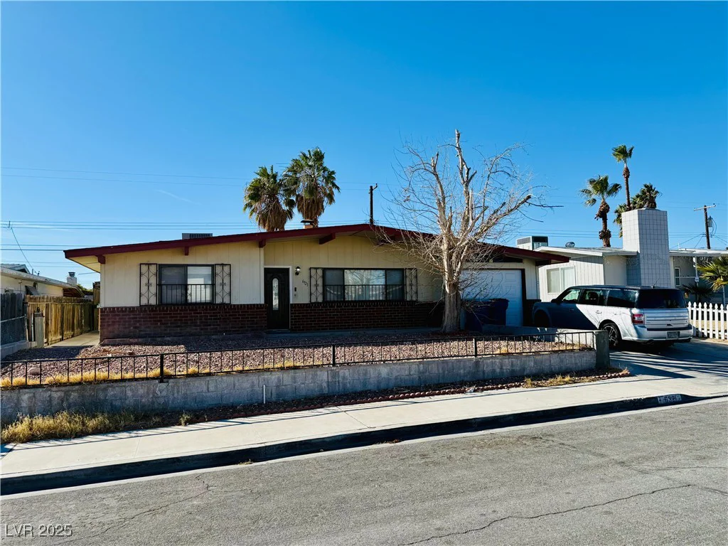 6321 Parsifal, Las Vegas, NV 89107